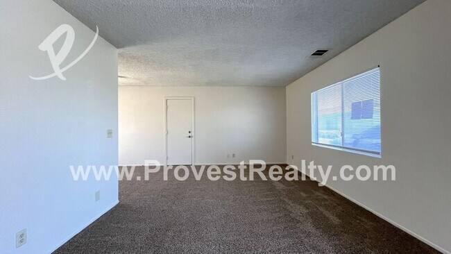 Building Photo - 8914 I Ave