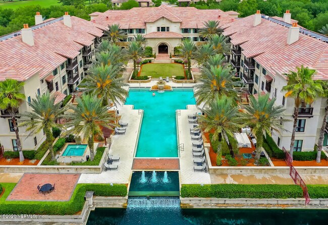 Building Photo - 955 Registry Blvd
