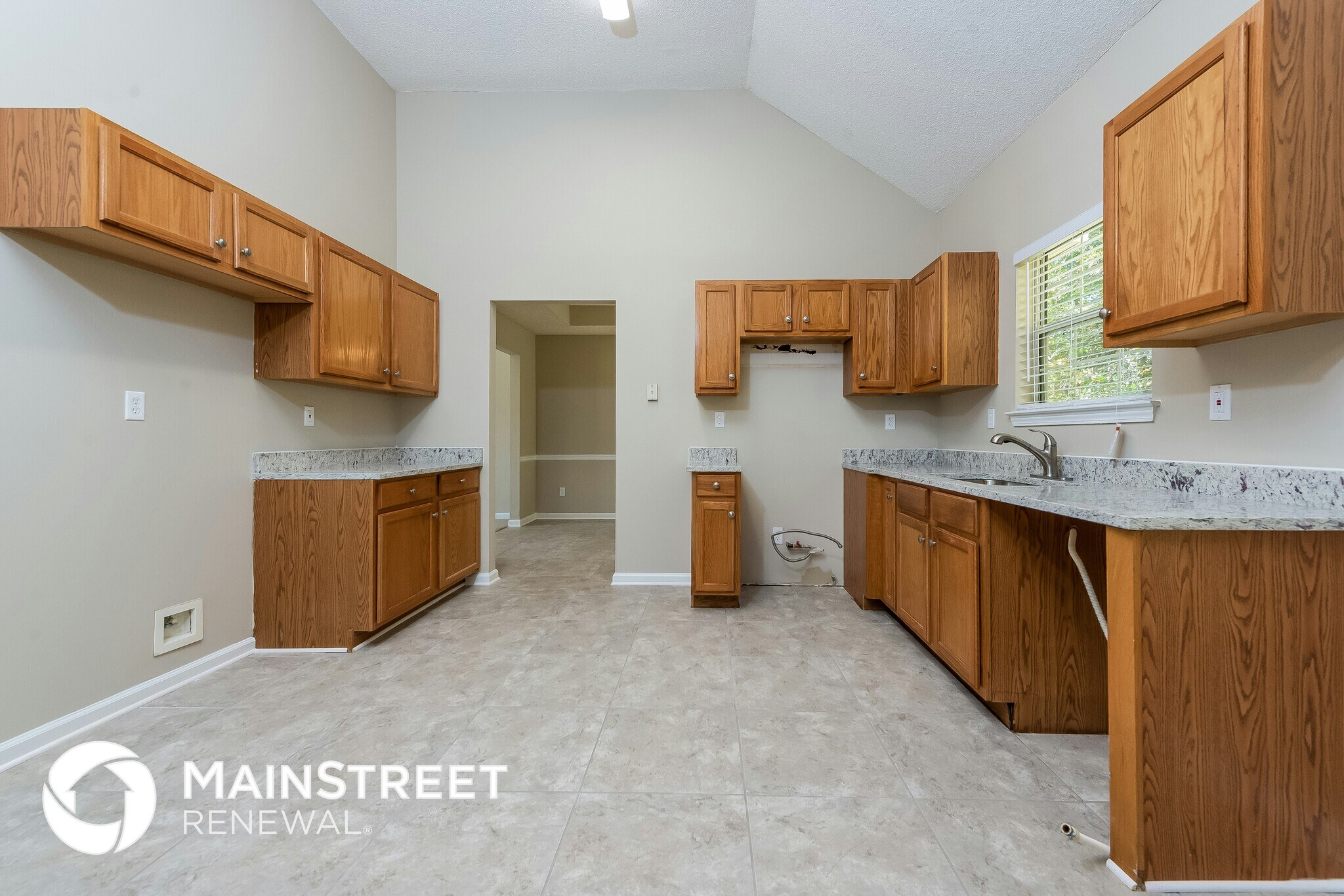 Building Photo - 530 Cherry Branch Ln