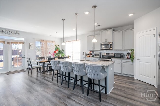 Building Photo - 150 Sessile Oak Dr