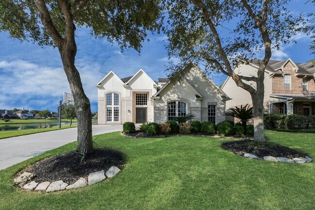 Building Photo - 5410 Deerbourne Chase Dr