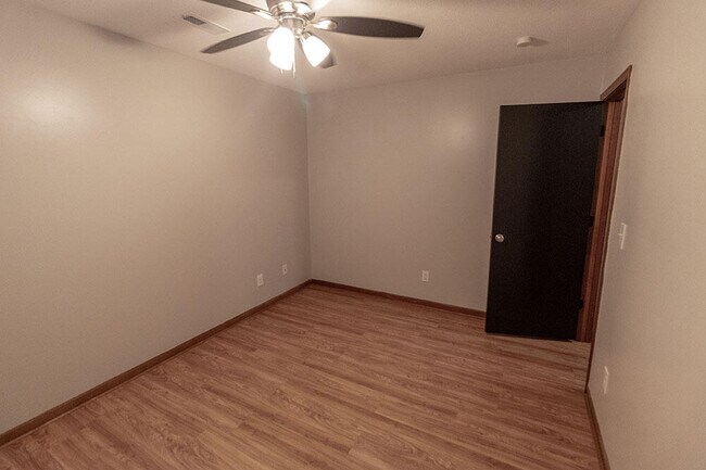 Building Photo - 1508 S Azalea