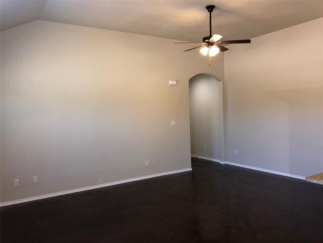 Building Photo - 414 Jack Rabbit Ln