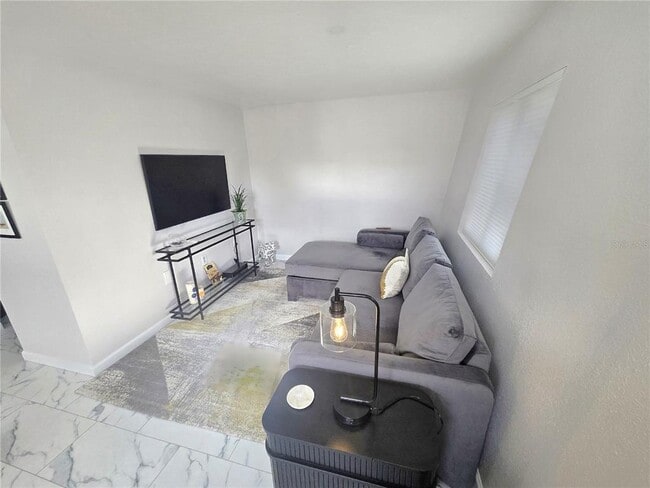 Building Photo - 2601 Gulf Dr N