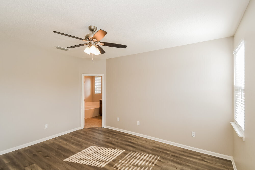 Building Photo - 5754 Village Pond Cir