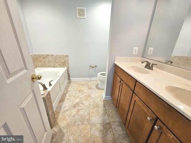 Building Photo - 14253 Woven Willow Ln