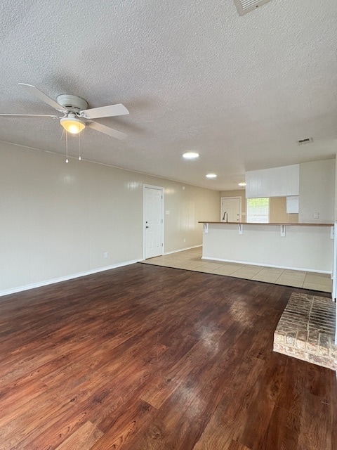 Building Photo - 885 CR 149