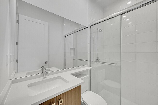 Building Photo - 13072 Feathering Wy