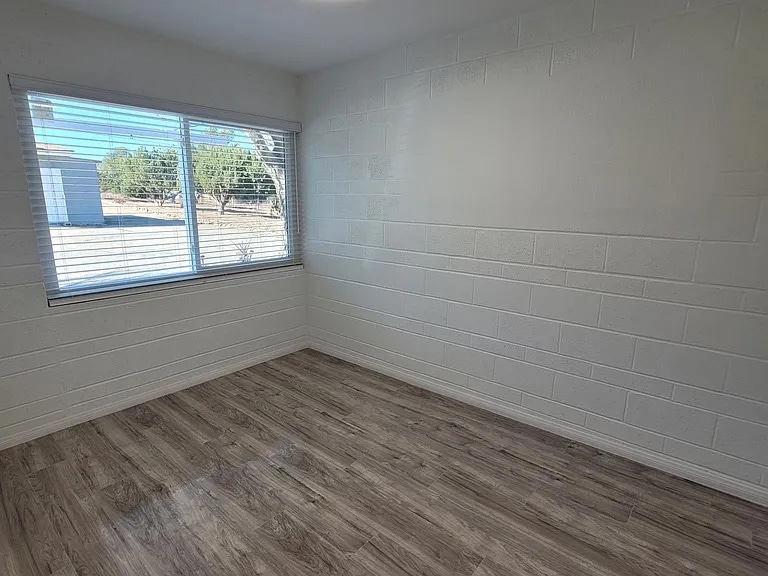 Building Photo - 36745 Vista Del Lago St