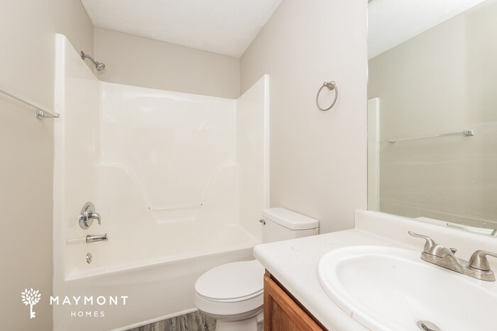 Building Photo - 5013 73rd Ave