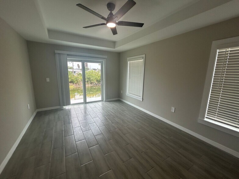 Building Photo - Brand New Construction 4/3