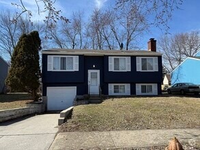 Building Photo - Charming 3 bed, 1.5 bath home!
