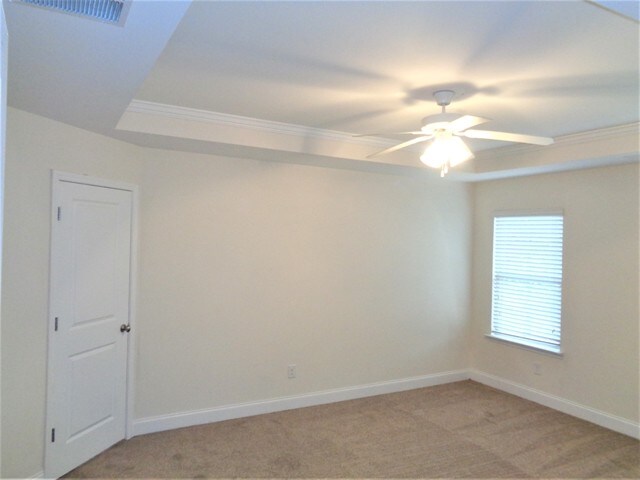 Building Photo - 2494 Beal St