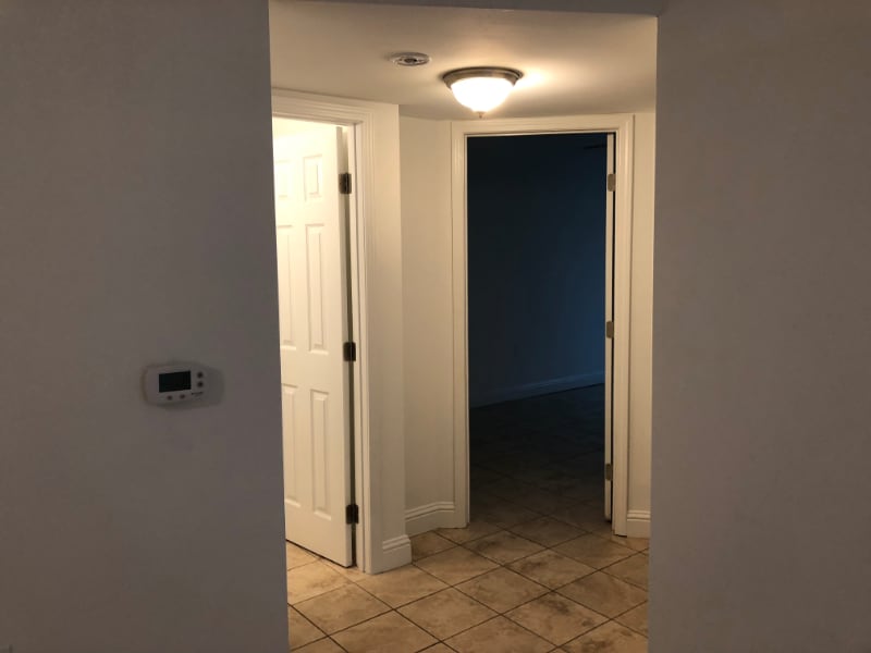 Building Photo - 211 Green Acres Rd