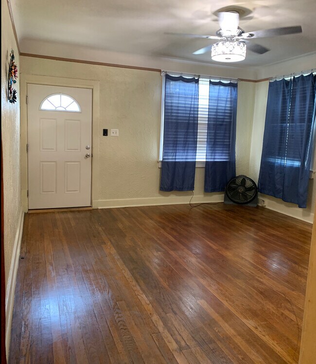 Building Photo - 7707 Green St