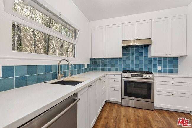 Building Photo - 2650 2nd St