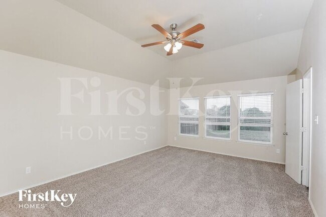 Building Photo - 5121 Meandering Creek Ct