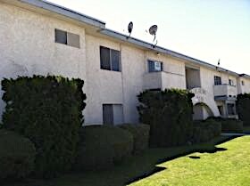 Building Photo - Las Arenas