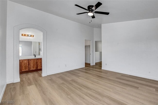 Building Photo - 5998 Jagged Cut St