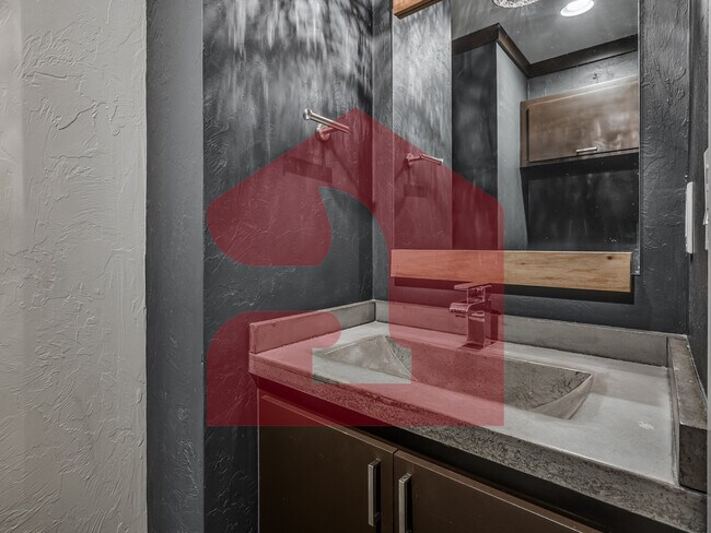 Building Photo - 17413 Melville Ln