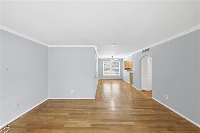 Building Photo - 54 La Rue Pl NW