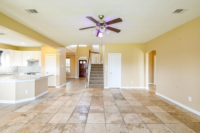 Building Photo - 2123 Witham Park Ln