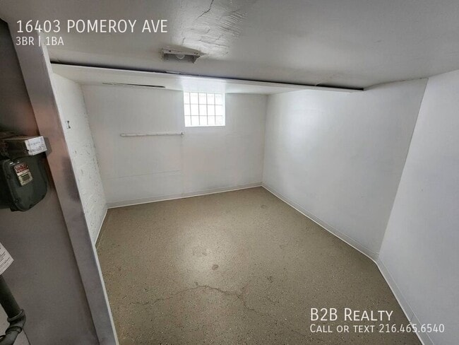 Building Photo - 16403 Pomeroy Ave