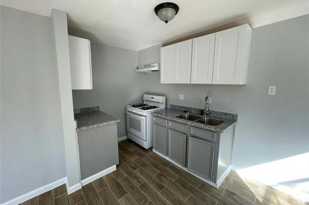 Building Photo - 69 Neyland St