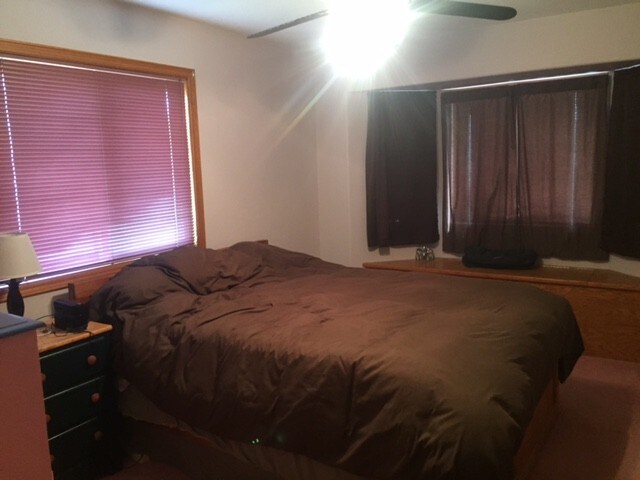 Building Photo - 812 E Saguaro St