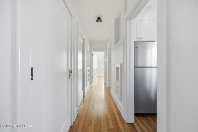 Building Photo - 3110 Oak St