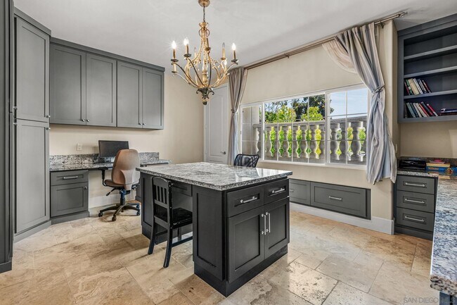 Building Photo - 6704 Rancho Lakes Ct