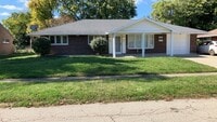 Building Photo - 4783 Loxley Dr