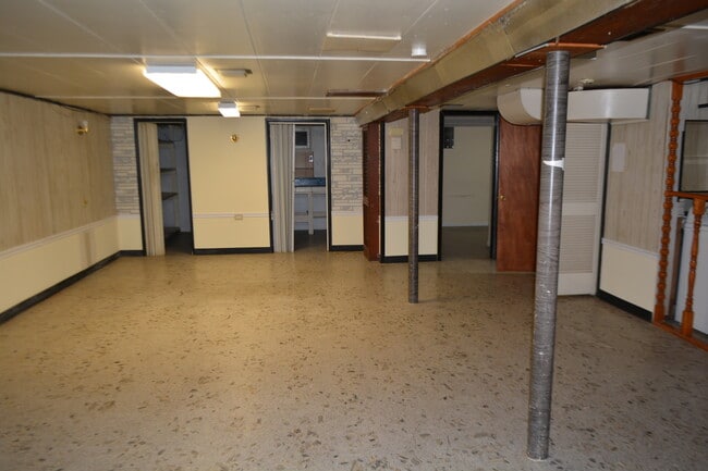 Building Photo - 7741 W Argyle St