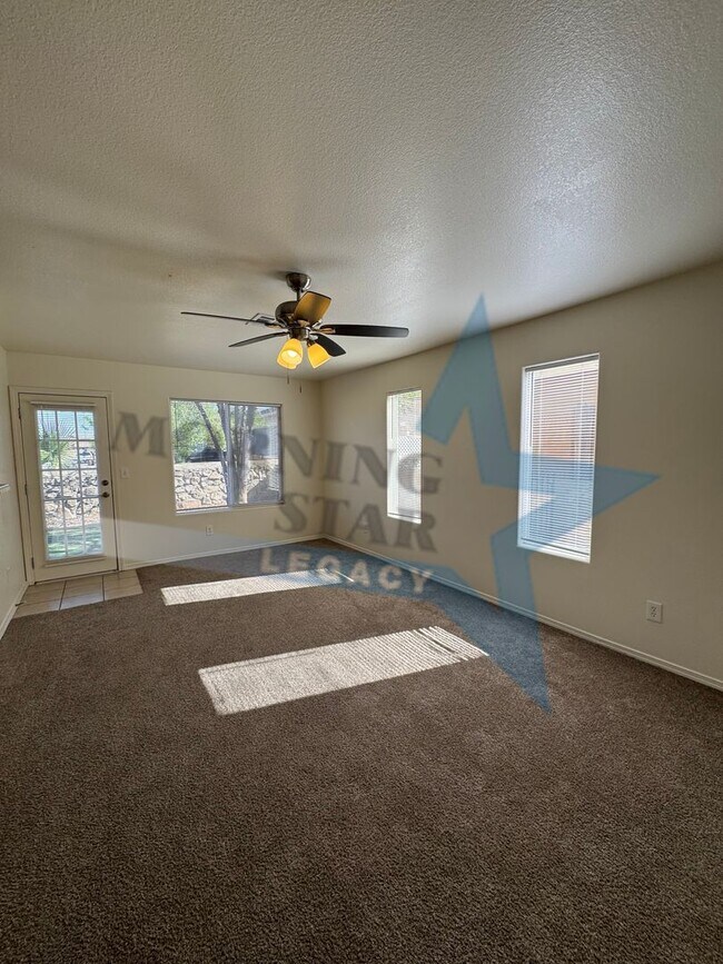 Building Photo - REDUCED! Spacious 4 Bed House in Rincon Mesa!
