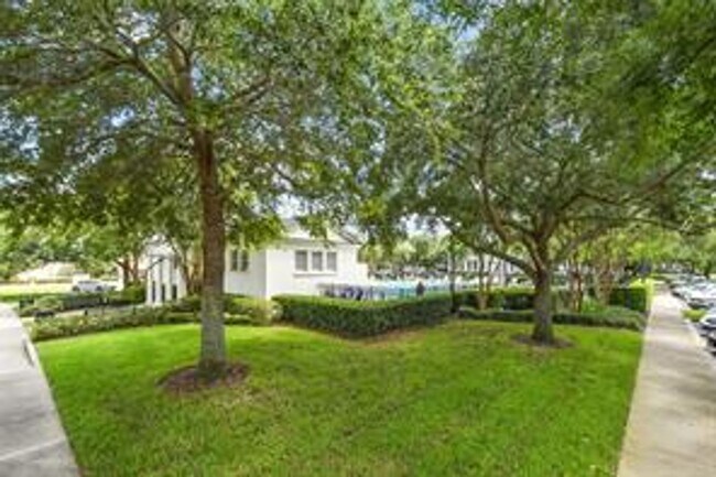 Building Photo - Baldwin Park three story townhome