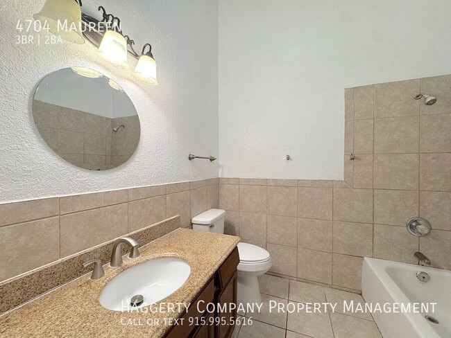 Building Photo - 4704 Maureen-