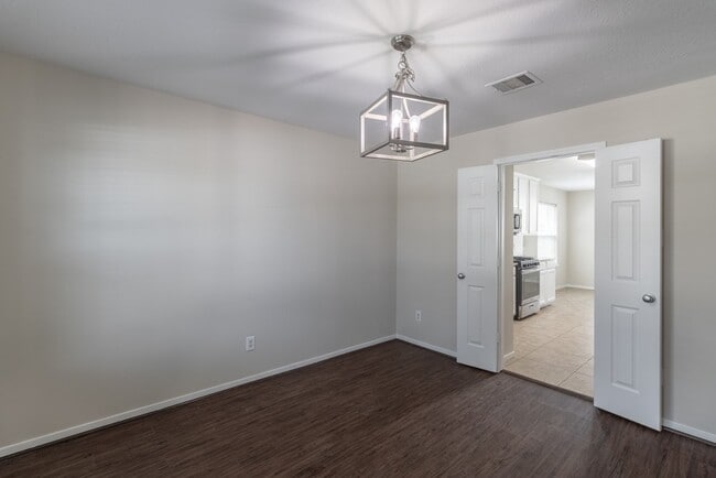 Building Photo - 13619 Northpointe Ridge Ln