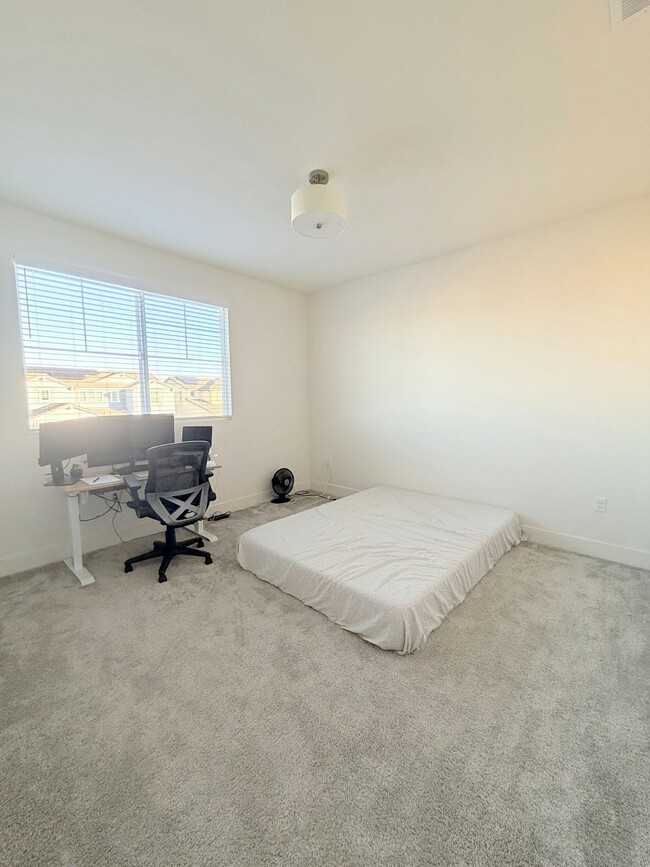 Building Photo - 5332 Trimonti Cir