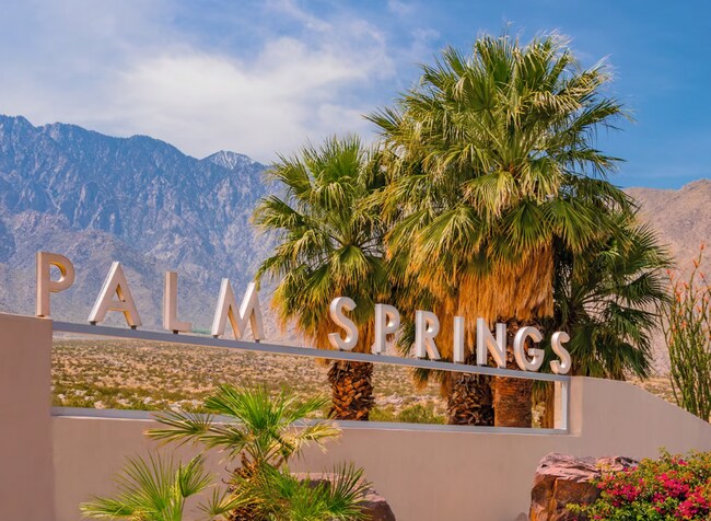 Building Photo - Serene Oasis Condo in Palm Springs