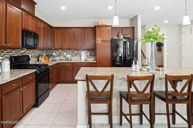 Building Photo - 2021 Wind Ranch Rd