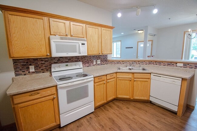 Building Photo - 2827 Agate Pl NW