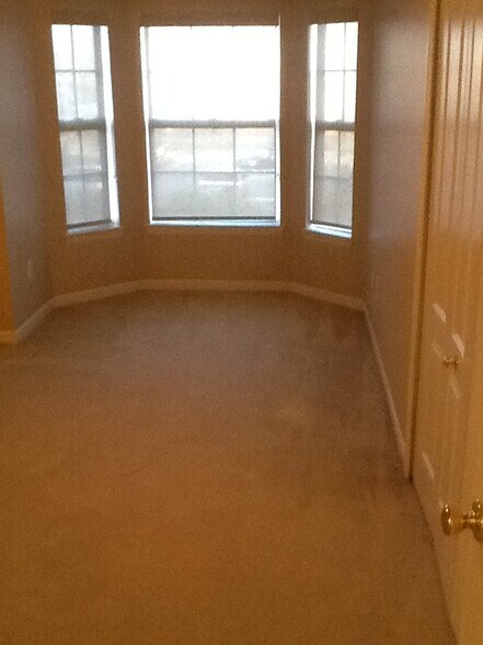 Bedroom - 8911 Town Center Cir