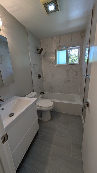 Bathroom - 676 Grand Fir Ave