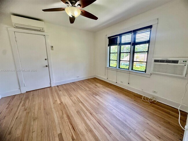 Building Photo - 3712 Anderson Rd