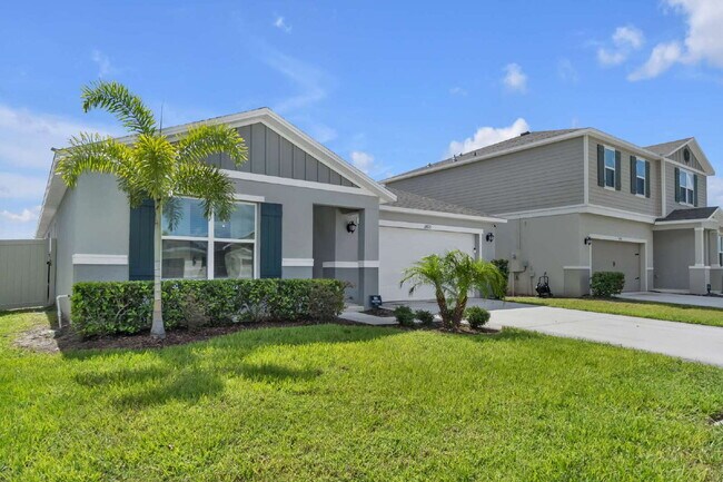 Building Photo - Modern 4-Bedroom Home– Built in 2023 | $2,450/month