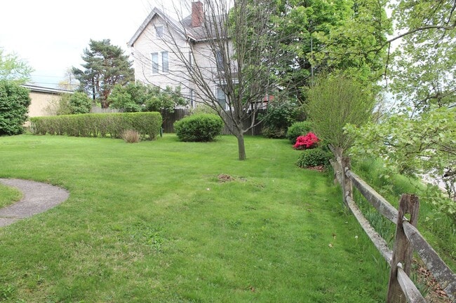 Building Photo - 803 Ohio River Blvd