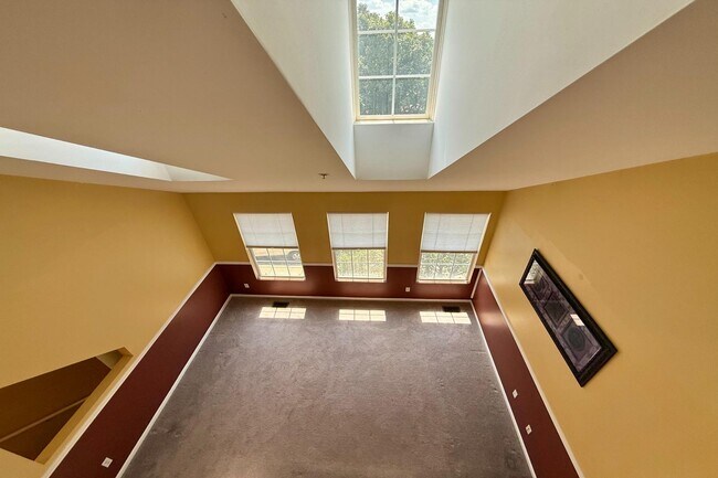 Building Photo - 1091 Beaver Run