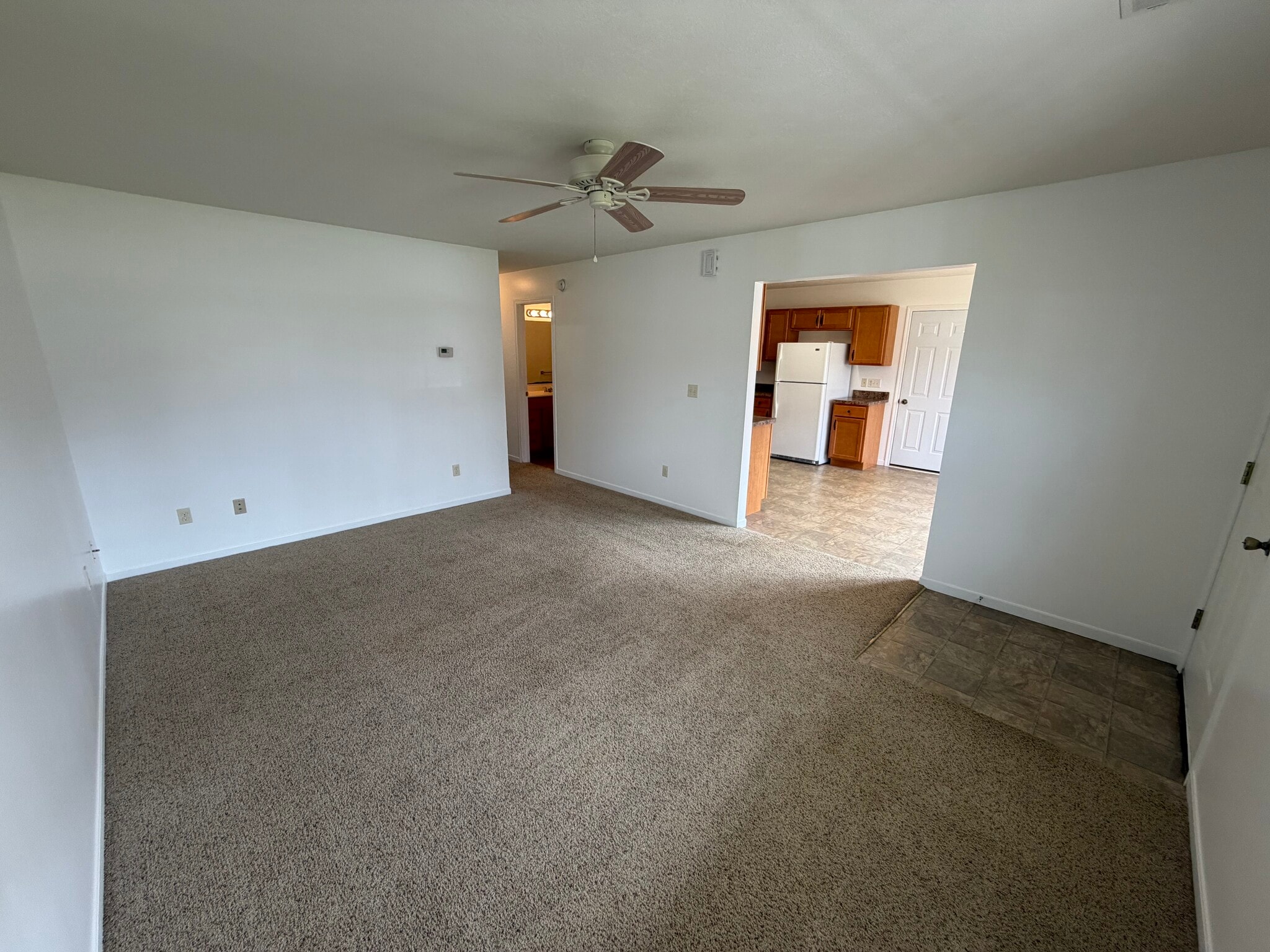 Building Photo - 346 Maplewood Dr