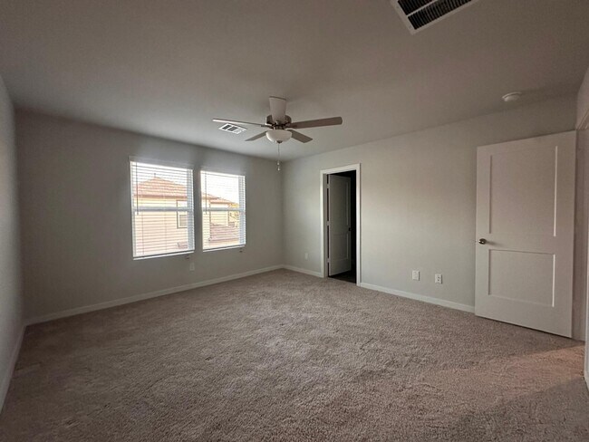 Building Photo - 211 Brazen Forest Trl