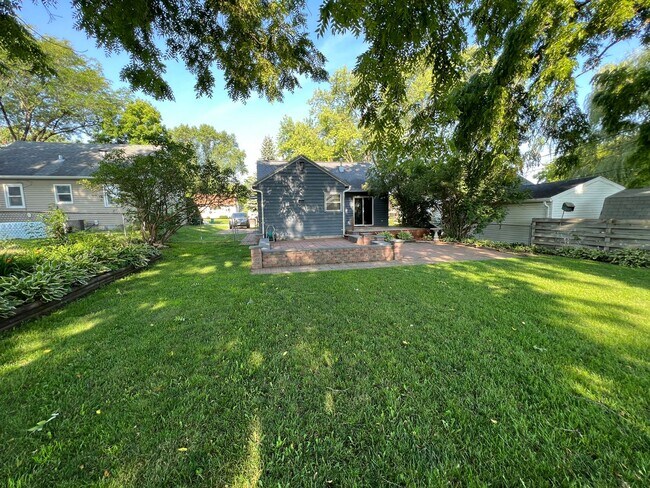 Building Photo - Single family home in an incredible location!!